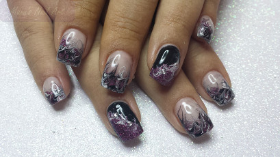 Nails Image